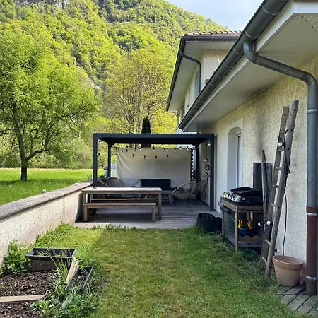 Maisonnette Avec Terrasse Et Jardin شقة دوسارد