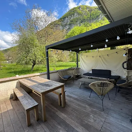 Maisonnette Avec Terrasse Et Jardin شقة